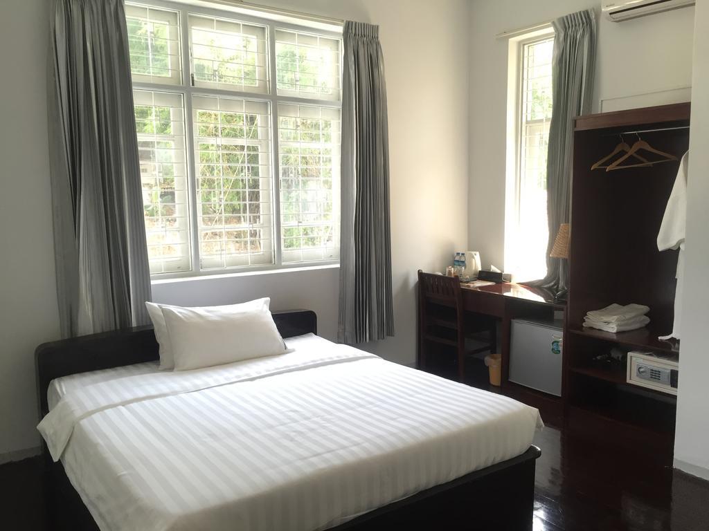 Aye Chan Thar Yangon Exterior foto